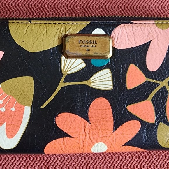 Fossil Wallet - Picture 4 of 5